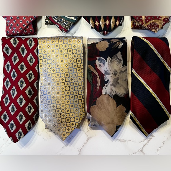 Silk Tie Lot of 8 - Picture 5 of 7